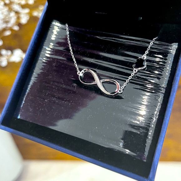 Jewelry - INFINITY HEART BRACELET